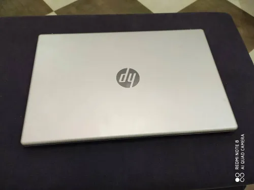 PC PORTABLE HP  écran tactile 