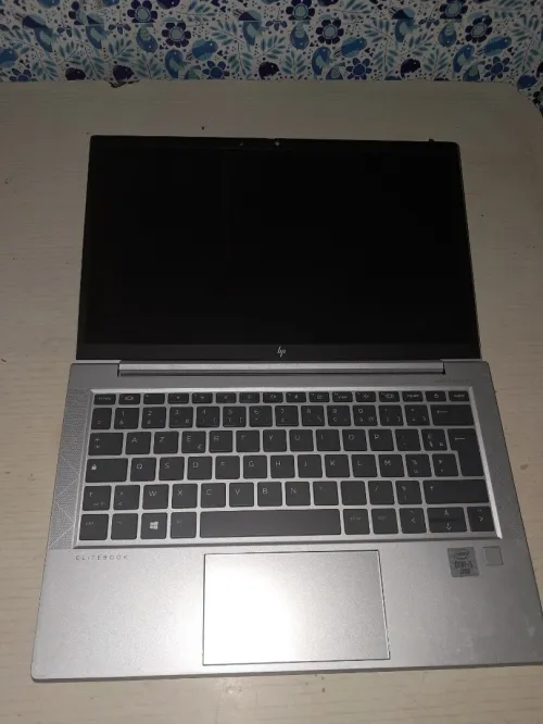 HP Elitebook 830