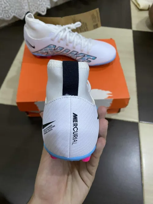 soulier de foot mercurial