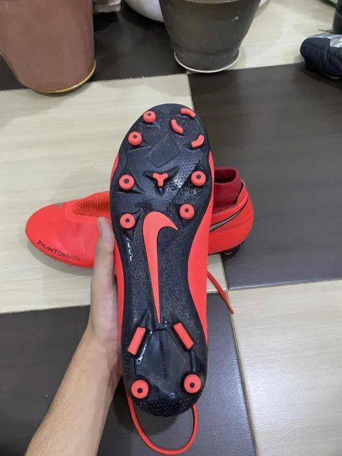 chaussure de foot nike fantome