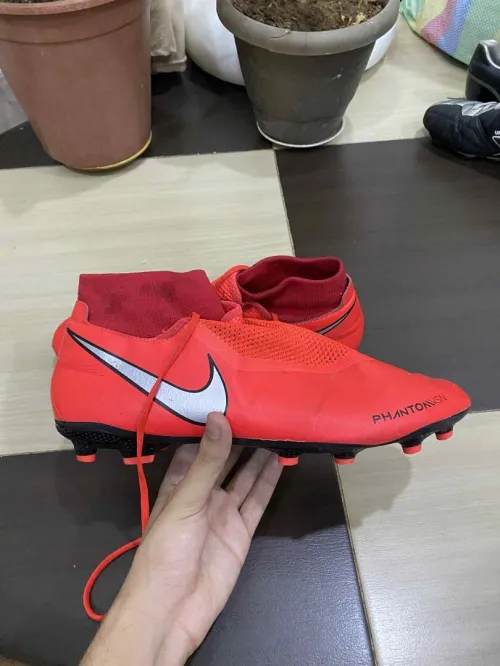 chaussure de foot nike fantome