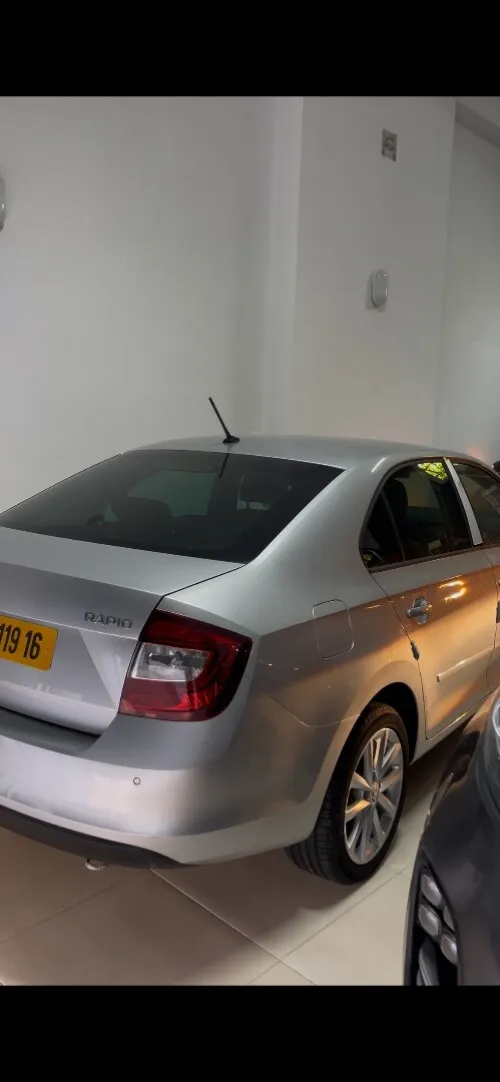 Skoda Rapid 2019 Ambition