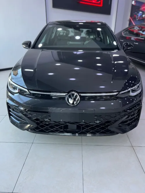 Volkswagen Golf 8.5 R line 2025 