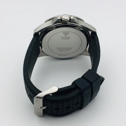 ساعة Guess أصلية . Montre Guess originale