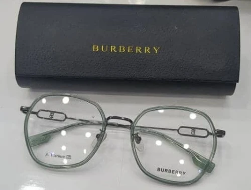 Lunettes Burberry