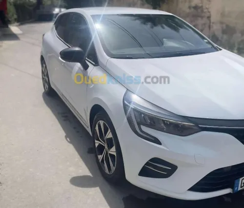 Renault Clio 5  2023 Evolution