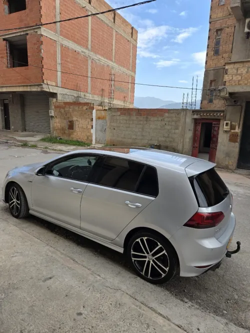 Volkswagen Golf 7 2014 R
