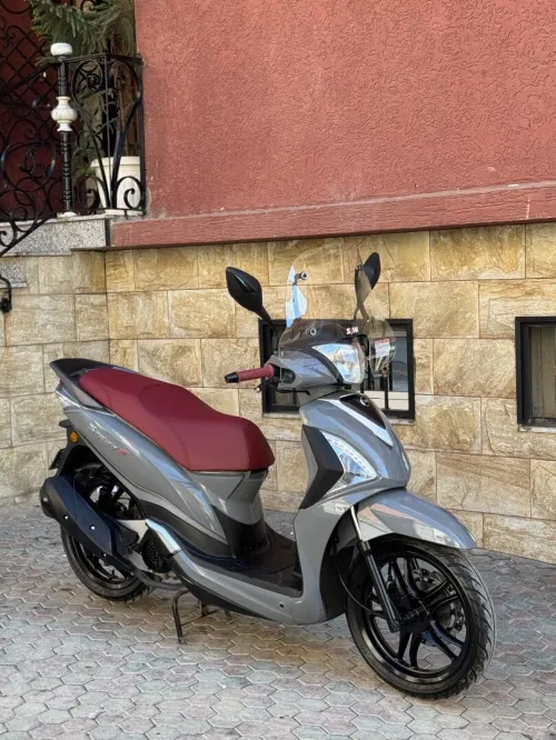 Sym St 2025