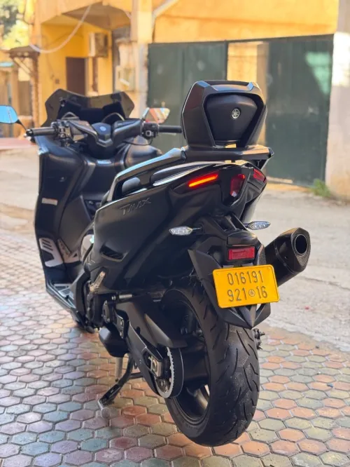 Tmax 560 2021
