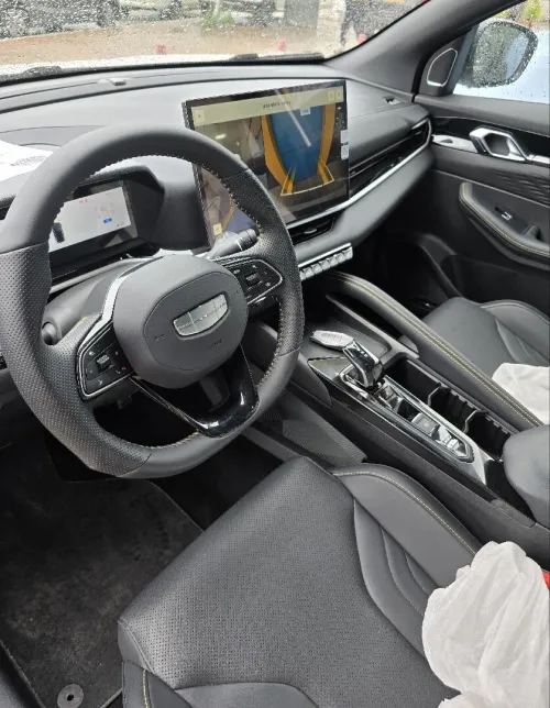 Geely Coolray 2025 Full option