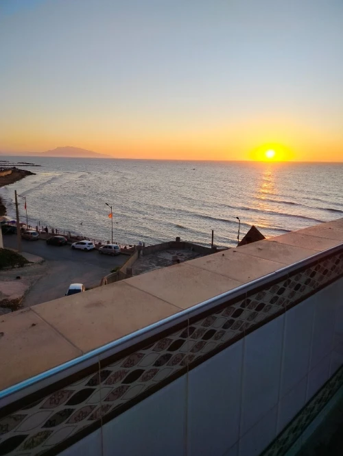 Location vacances Appartement F2 Tipaza Bou ismail