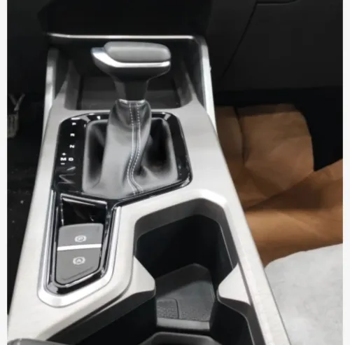 Geely Emgrand 2025 Fulle option