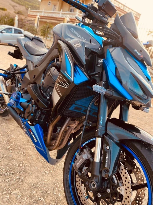 Kawasaki Z1000 luxe 2018