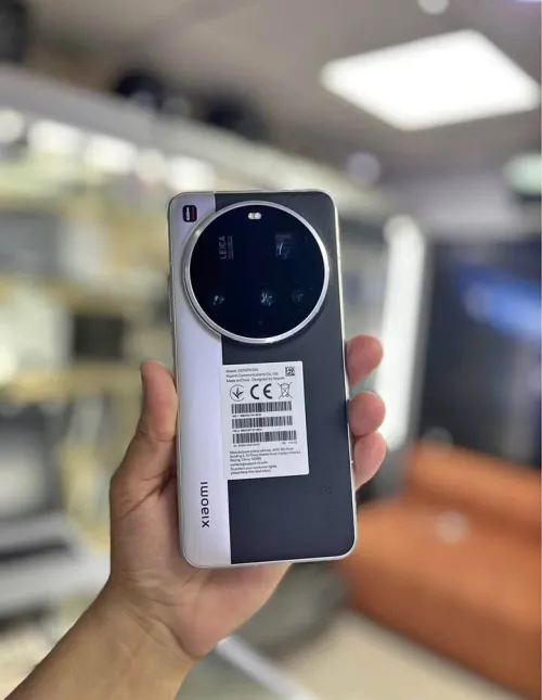 Xiaomi 15Ultra 12/512 Boîte Cachte