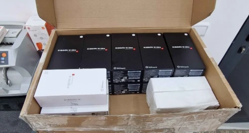 Xiaomi 15Ultra 12/512 Boîte Cachte