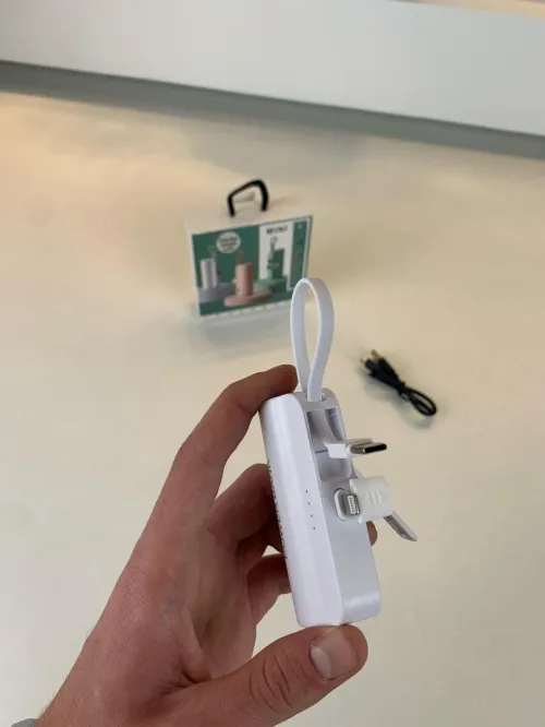 PowerBank 5000mAh et Support Telephone 2en1  باور بانك