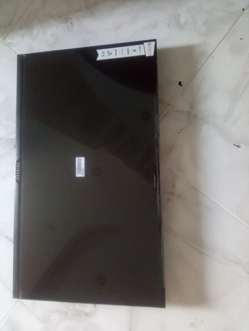 تلفاز ذكي smart TV جديد لم يستعمل من قبل ـ32 بوصة Frameless - فرصة ممتازة