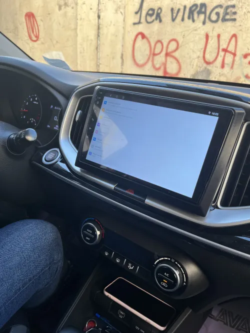Kia KX1 2025 Kia KX1 Luxury