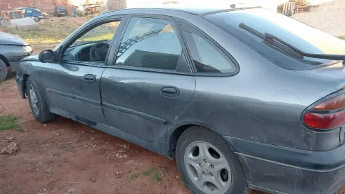 Renault Laguna 1 2000 Laguna 1