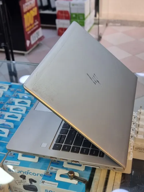 HP Elitebook 840G5/i7-8eme/8g/256