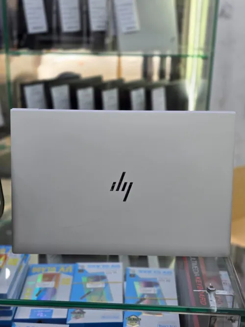 HP ELITEBOOK 840G8 I7 11GEN 8G 256 SSD 14.3