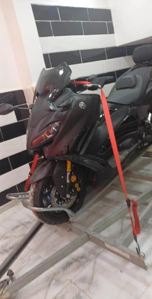 Yamaha Tmax 2024