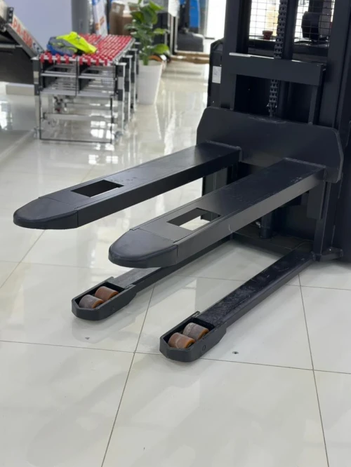 Gerbeur Electrique PSE15-C