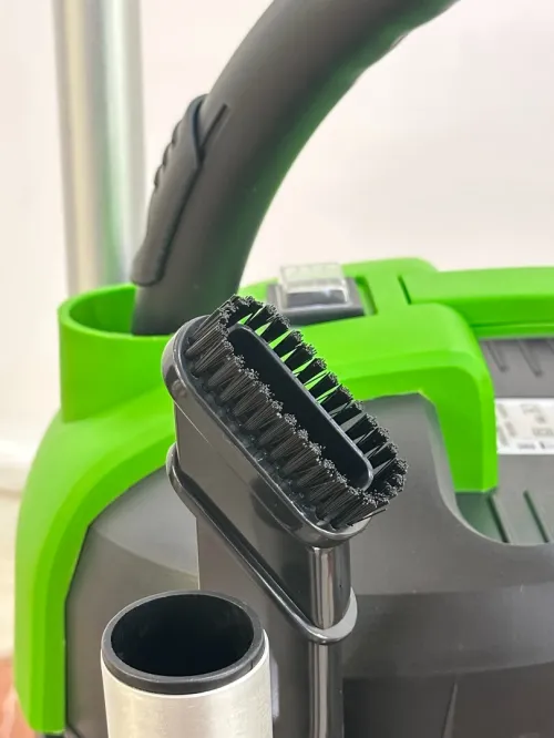 Aspirateur professionnel eau et poussière IPC YP 1/20