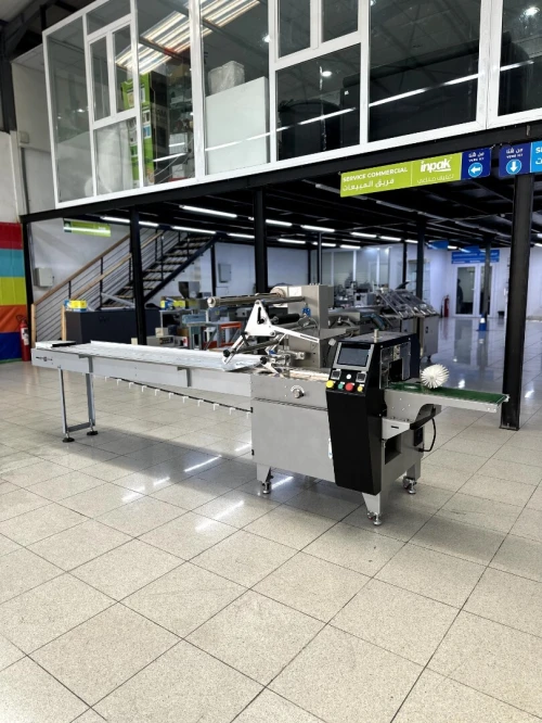 Machine flowpack YC420