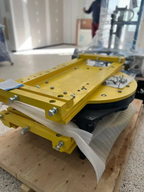 Rotateur d'accessoire de chariot élévateur