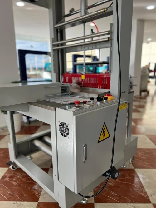 Fardeleuse de bouteille semi-automatique ST- 6040Q