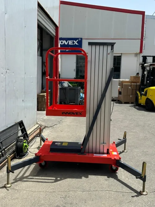 Nacelle élévatrice mono-mât en aluminium  YBC0.1-8