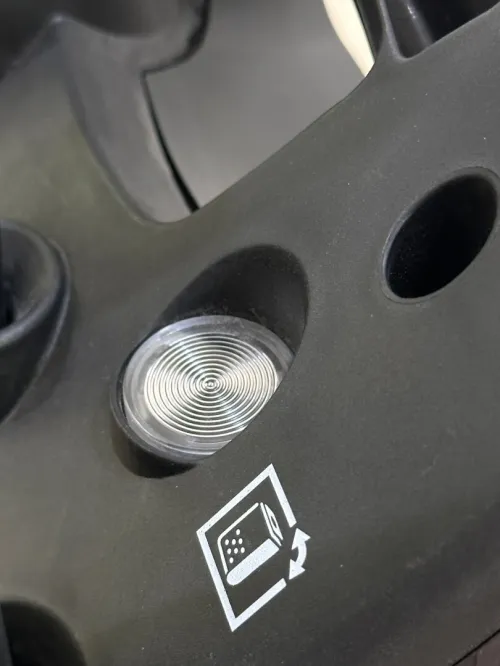 Aspiro-brosseur pour moquettes Kärcher CV 38/2