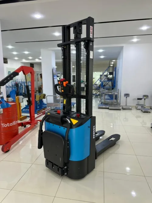 Gerbeur Electrique PSE15-C