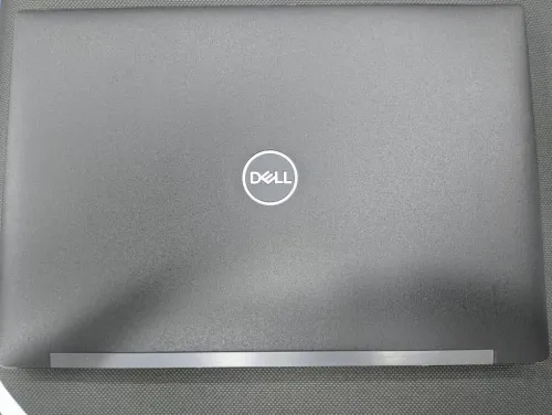 LAPTOP DELL LATITUDE 7390