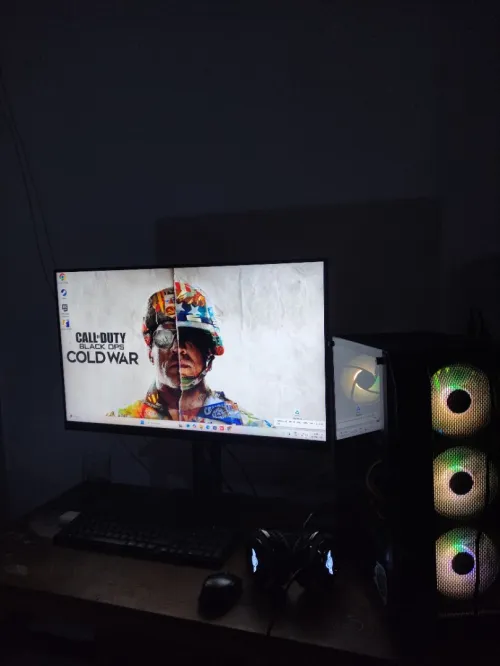 PC GAMER RYZEN 5 5600X+RX 7600