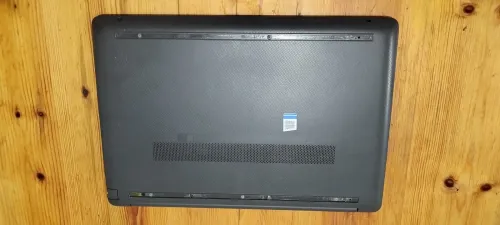 HP 255 G8 Ryzen 3 SSD - Rapide et idéal - travail études