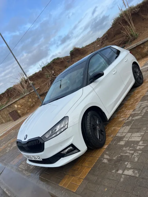 Skoda Fabai 2024 Stylé plus blak