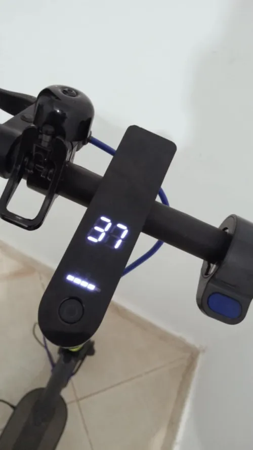 trottinette électrique Xiaomi Mi Electric Scooter Pro 3