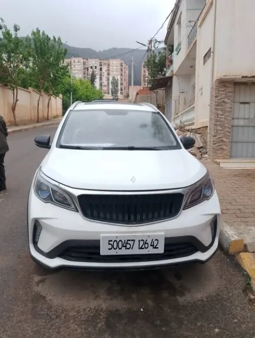 Livan X3 Pro  2026 livan boite mannuelle avec toit