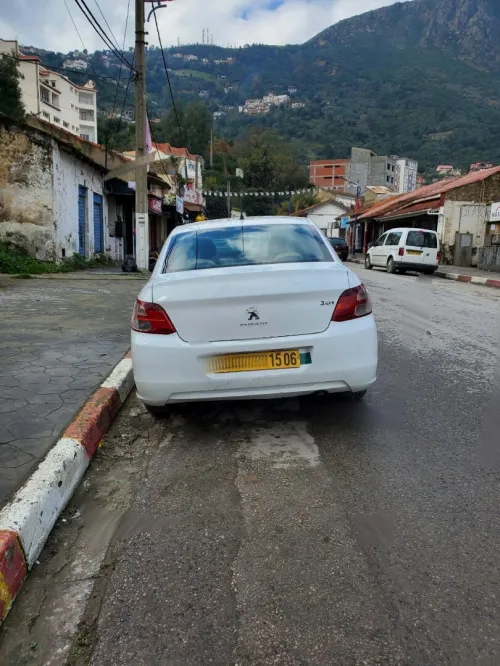 Peugeot 301 2015 Active