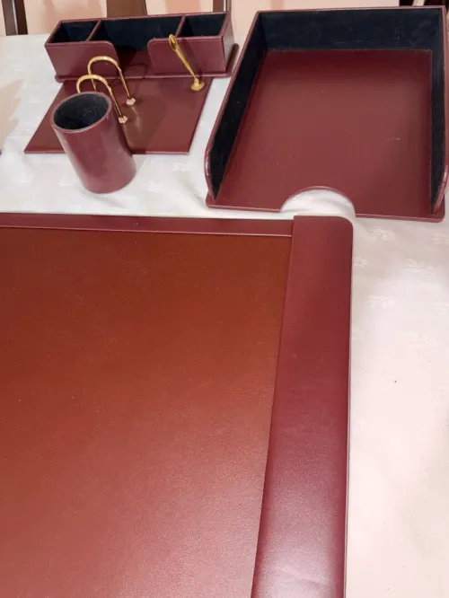 Ensemble Organisateur de Bureau en Cuir