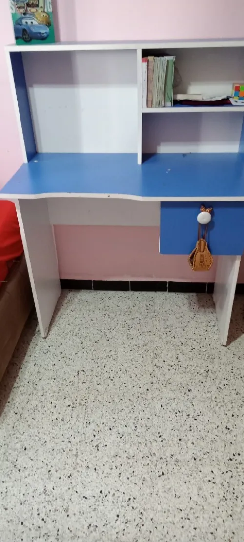 A vendre deux 02 bureaux 