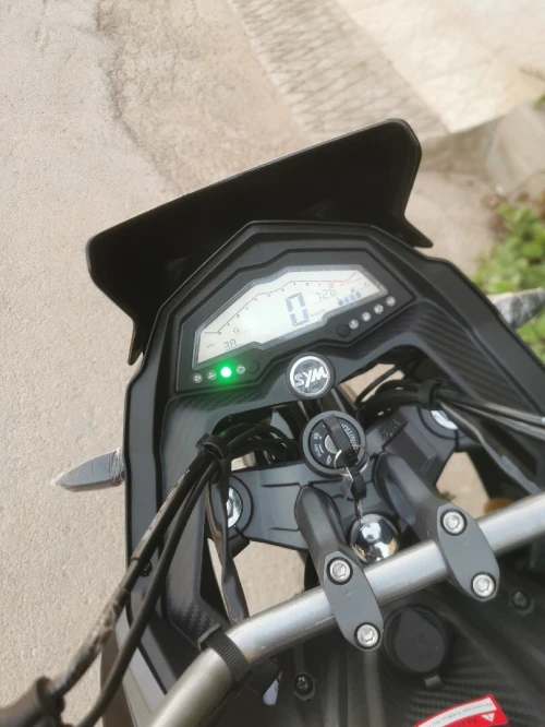 Sym NHT300 
