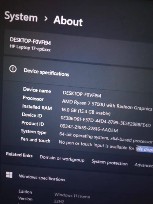 HP laptop 17 AMD 16 GB 1TB SSD Ryzen-5700U 4.3 GHz (Win 11) Radeon Graphics 17.3" (Full HD)