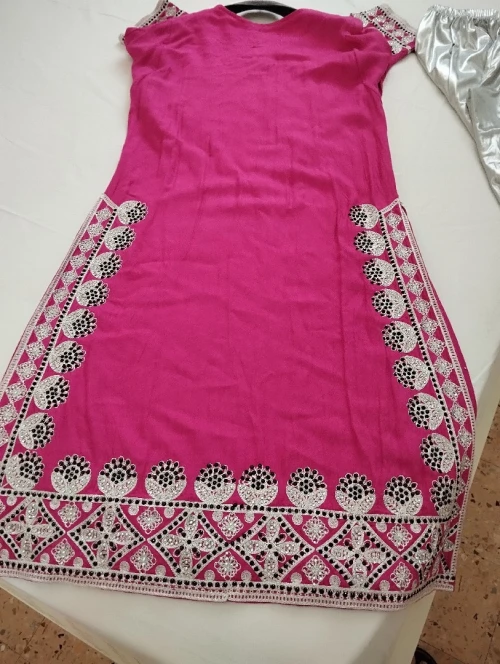Ensemble rose 