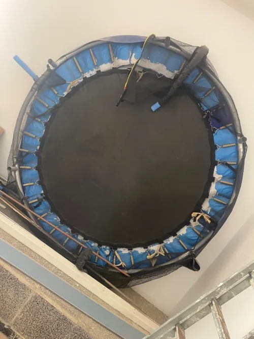 Trampoline 