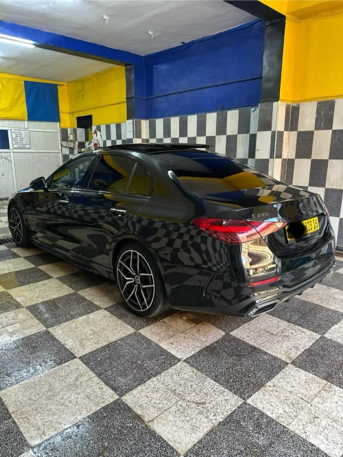 Mercedes class c 2023 