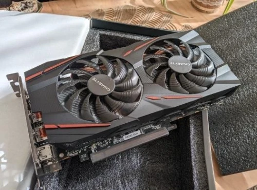 GIGABYTE CARTE GRAPHIQUE  RX580 8G DDR5 