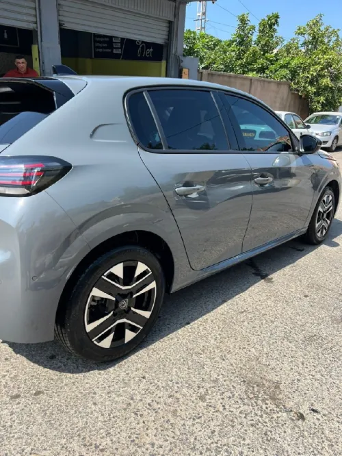 Peugeot 208 2024 Allure Pack